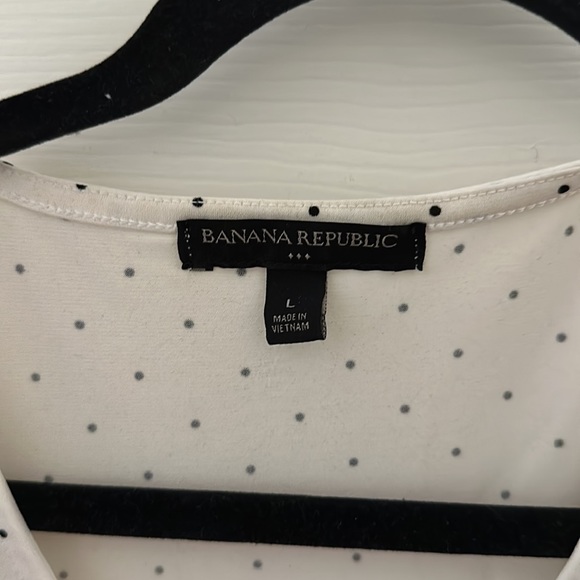 Banana Republic Dotted Sheath Top - Picture 2 of 5